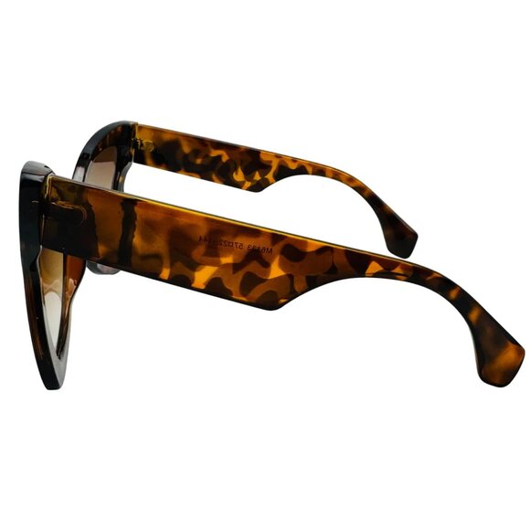 7027 | Tortoise Butterfly Sunglasses - Picture 3 of 5